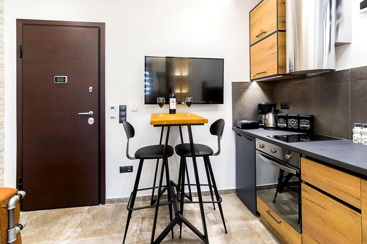 Centrally Located Studio Next To Syntagma Sq. Apartment Атина Екстериор снимка